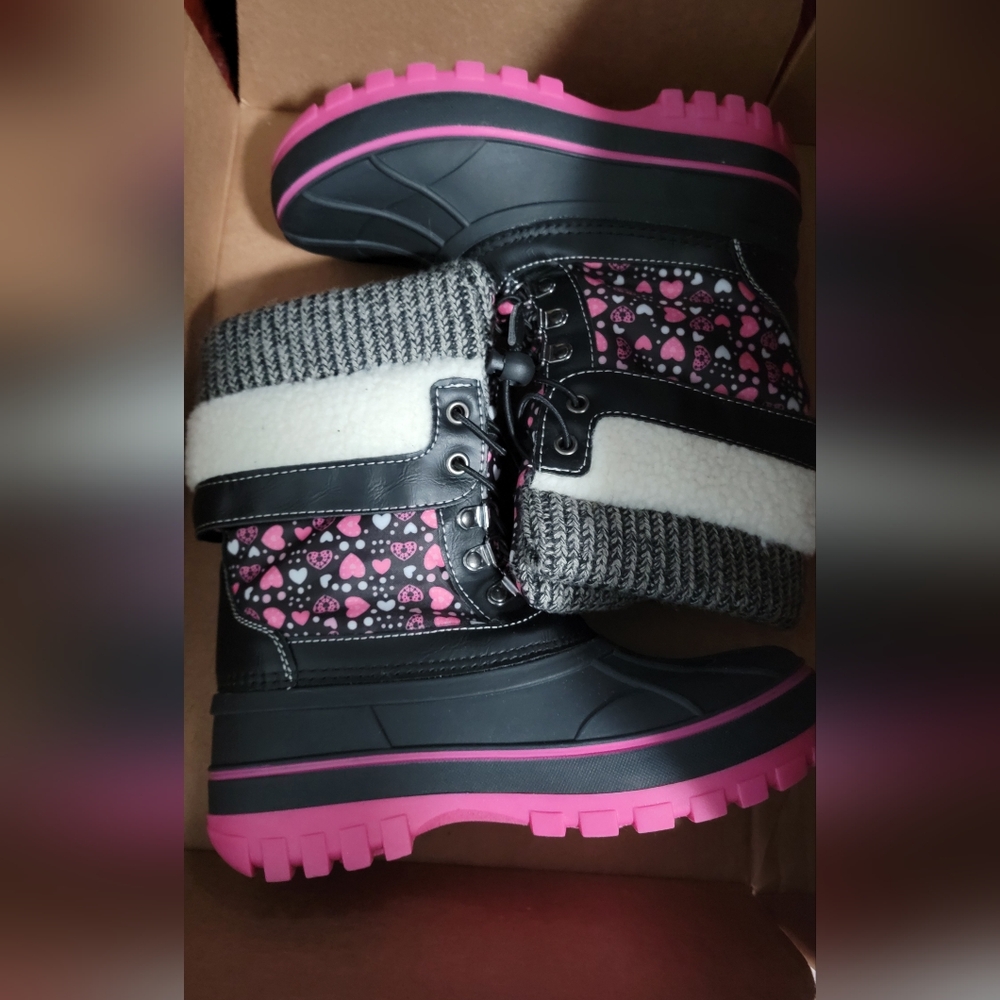 Girls Winter Boots Size 3